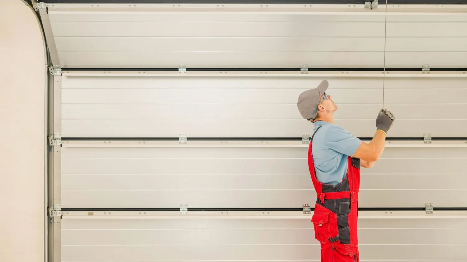 Emergency Garage Door Repair in New Braunfels TX